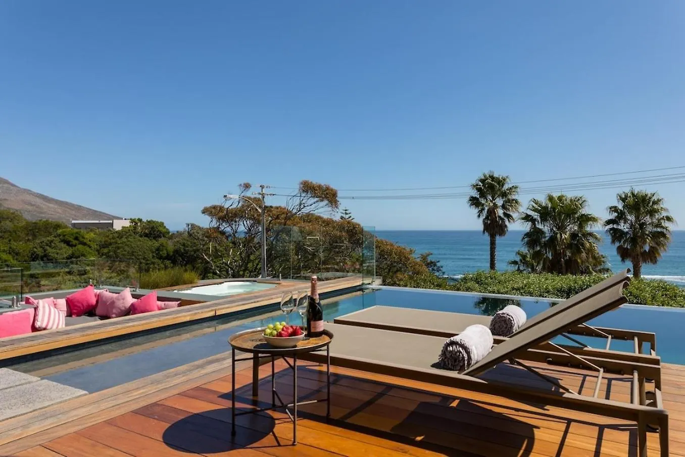 Element House - Contemporary And Upmarket Villa Cape Town 0*,  Güney Afrika